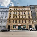 Romantic Apts Prague By Michal&Friends