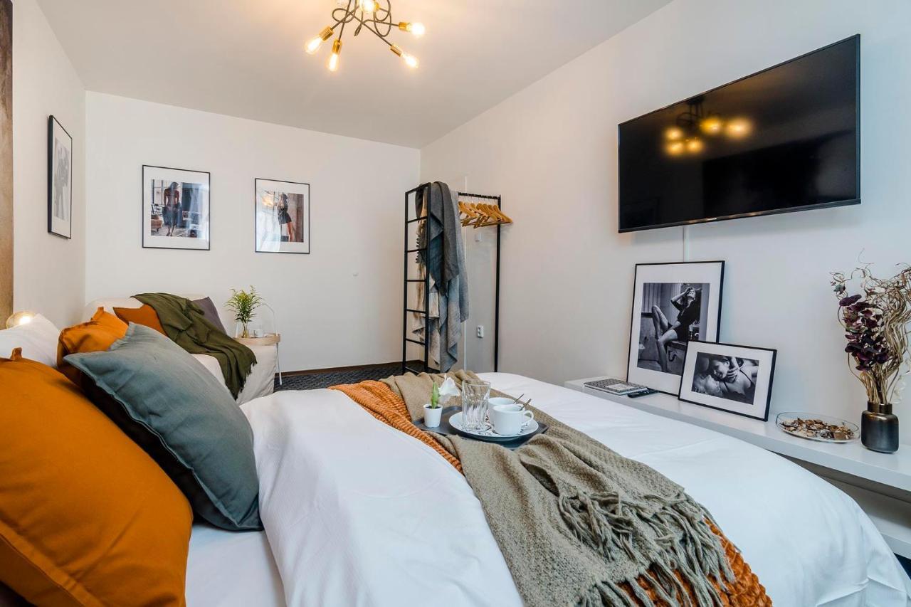 Apartment Romantic Apts By Michal&friends Prague