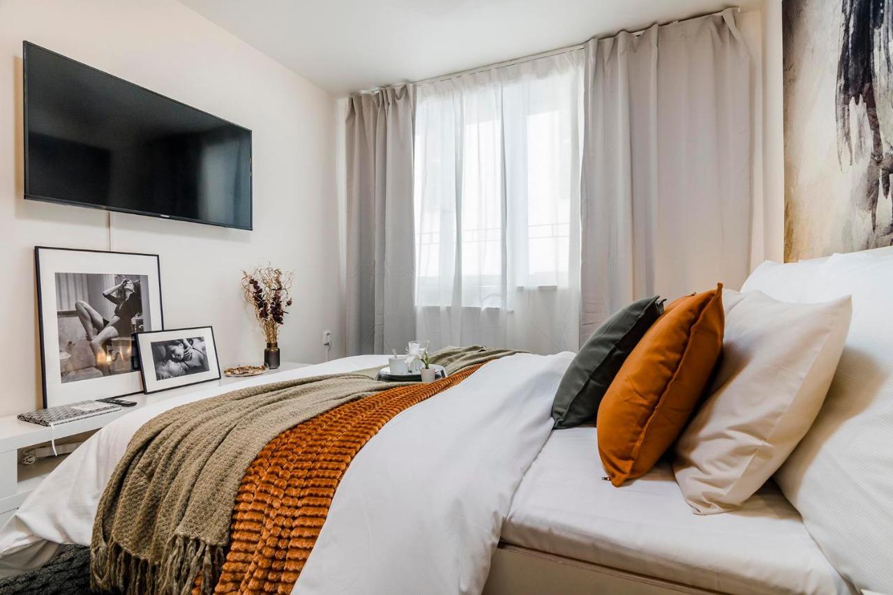 Apartment Romantic Apts By Michal&friends *