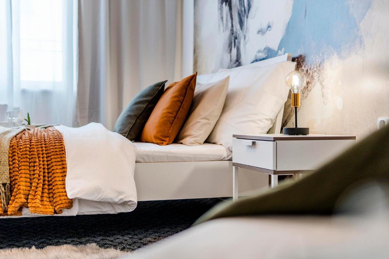 Romantic Apts By Michal&friends
