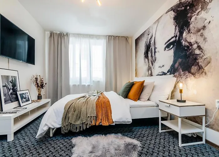 Romantic Apts Prague By Michal&Friends